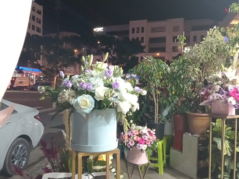 Marché des Fleurs photo 2
