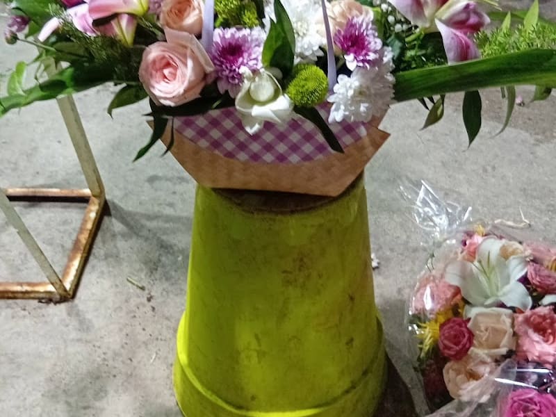 Marché des Fleurs photo 4