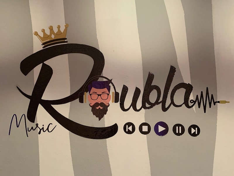 Roubla Music photo 2