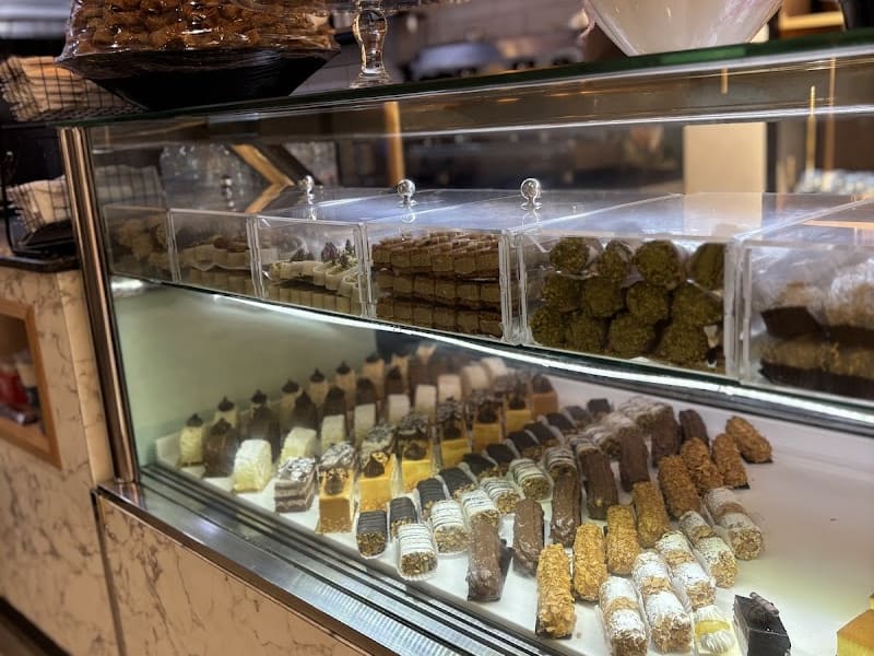 Ben Mfedal : Pâtisserie & Boulangerie photo 5