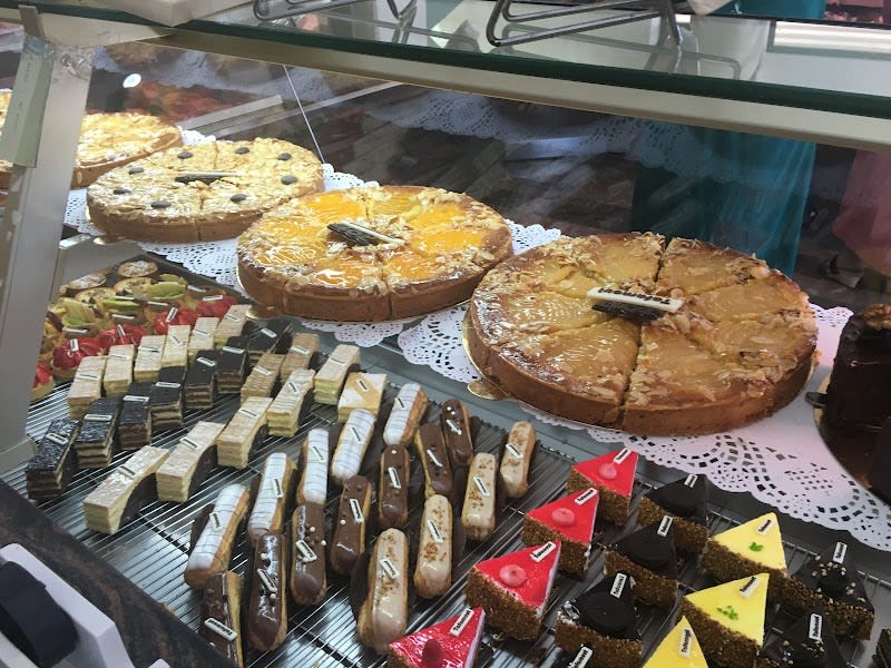 Tafarnout : Café, Restaurant, Boulangerie, Pâtisserie & Pizzeria photo 2