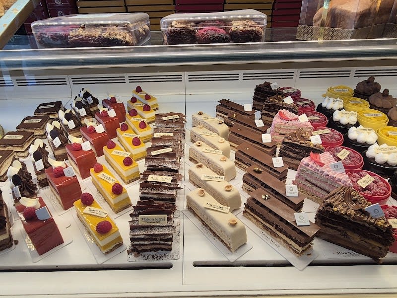 Maison Serraj Pâtisserie Bd La Martine photo 5