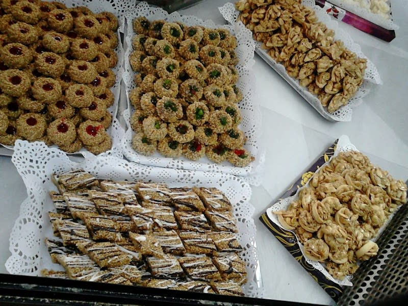 Al Andalous : Boulangerie & Pâtisserie photo 2