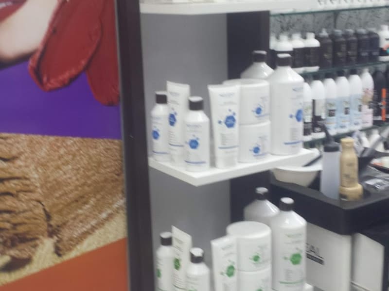 Boutique des produits Cosmétiques photo 3