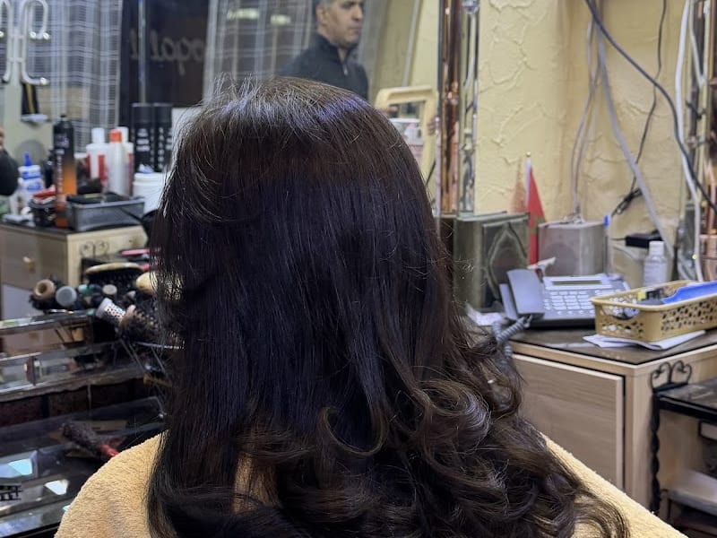 Salon Royal De Coiffure photo 4
