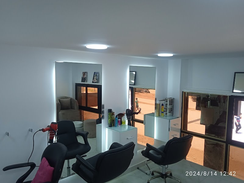 Salon Mondial agadir ,Coiffure hommes et femmes .Esthétique. Anglerie .Hammam marocain photo 6