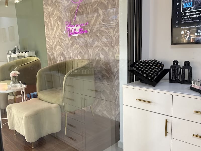 The House of Valentina Beauty Center photo 5