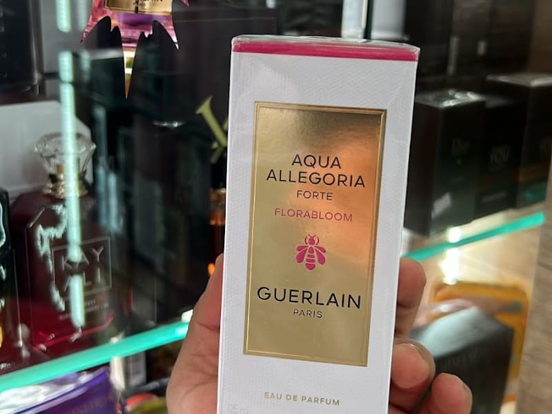 Parfumerie Glossy photo 3