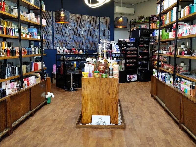 Parfumerie La Essenza photo 2