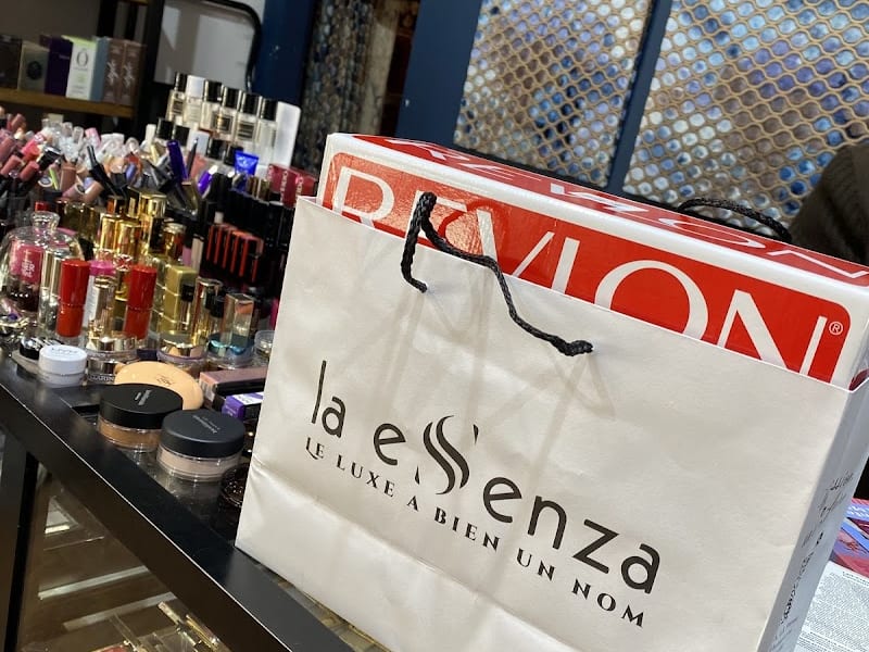 Parfumerie La Essenza photo 4