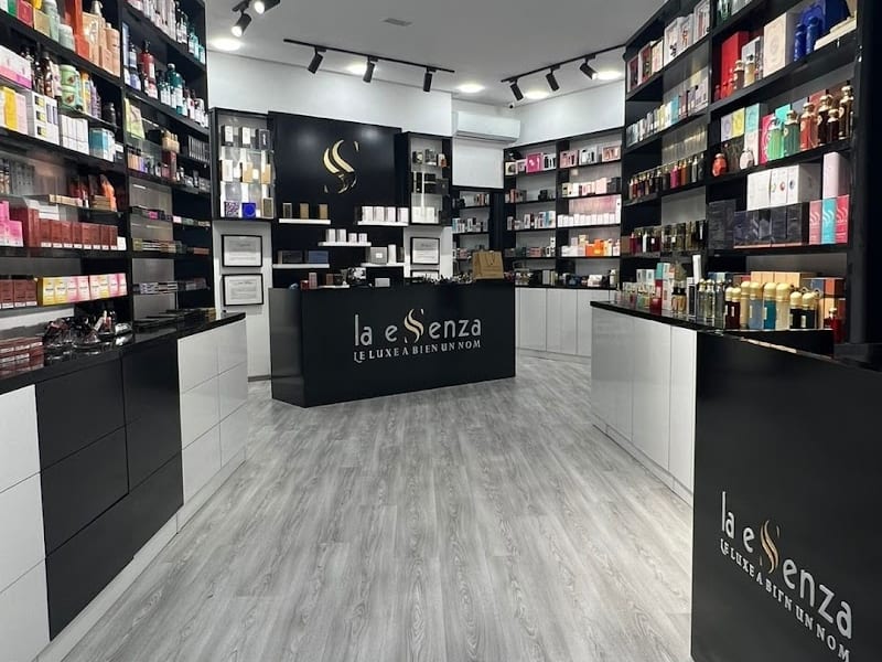 Parfumerie La Essenza photo 6