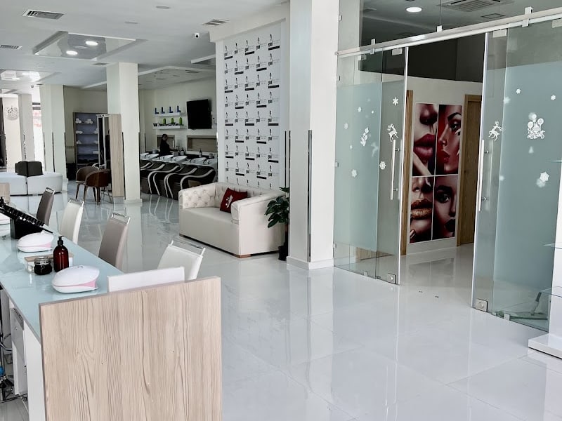 Beauty Center iSmael : Hair & Spa photo 4