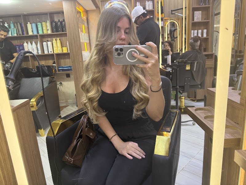 Tapis Rouge Centre de beauté et salon de coiffure photo 3