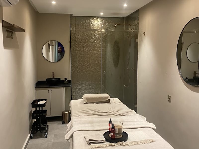 LE CASA BLANCA - BEAUTY • SPA photo 2