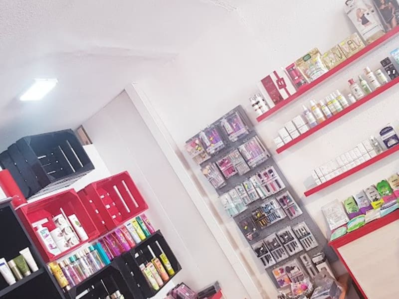 GLAMOUR MAKEUP MA photo 4