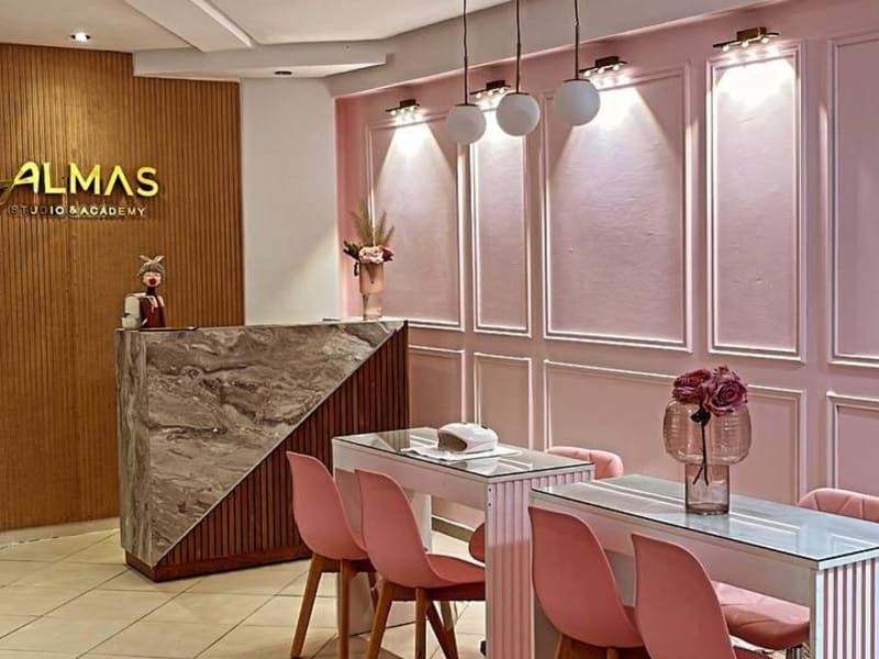 almas makeup academy photo 6