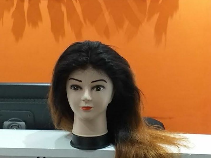 ELNY:Boutique,Salon de Coiffure et Esthétique. photo 2