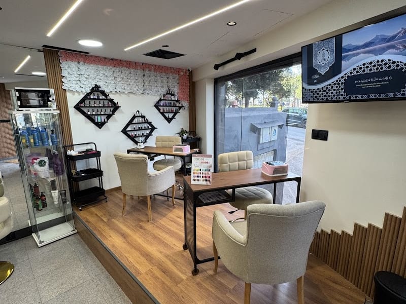 Mybloomskin - Salon de Beauté et Soins Esthétiques - Casablanca photo 4
