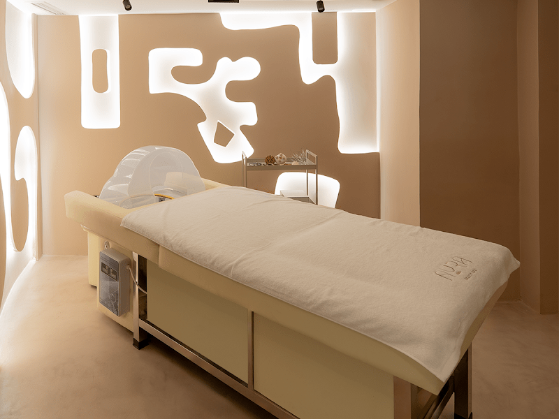 Aura Beauty & Spa photo 3