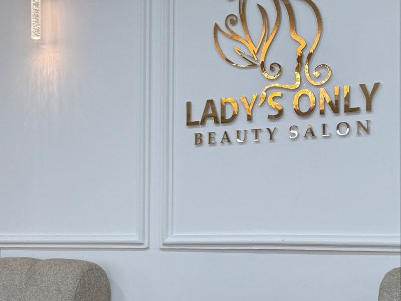 Lady’s Only - Meilleur Centre de Beauté à Tanger - Salon de coiffure 100% Femme مركز خاص بتجميل النساء والعرائس photo 3