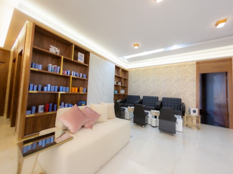 Solyana - Maison de beauté - Salon de coiffure photo 5
