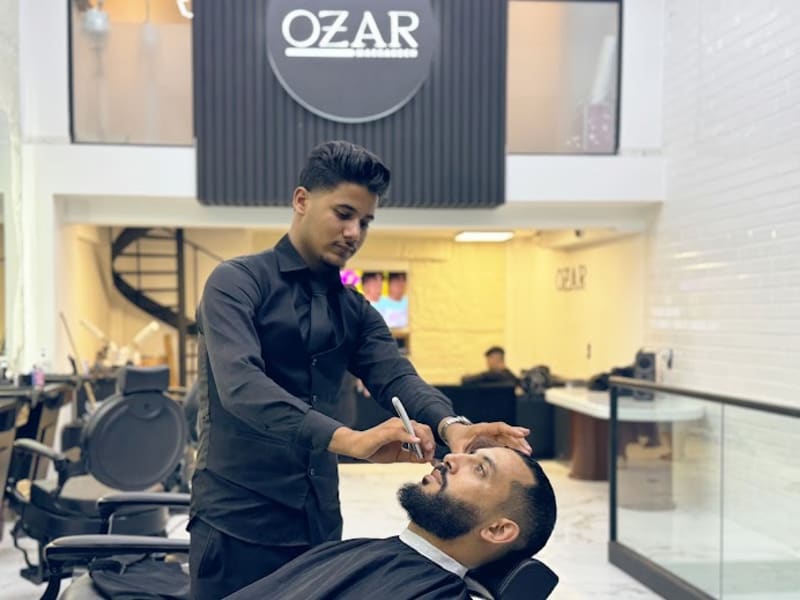 OZAR (Lawest) - Salon de coiffure, barber dégradé à l'américaine, taper & coupe Afro | Coiffeur Brushing Femme & Nails photo 2