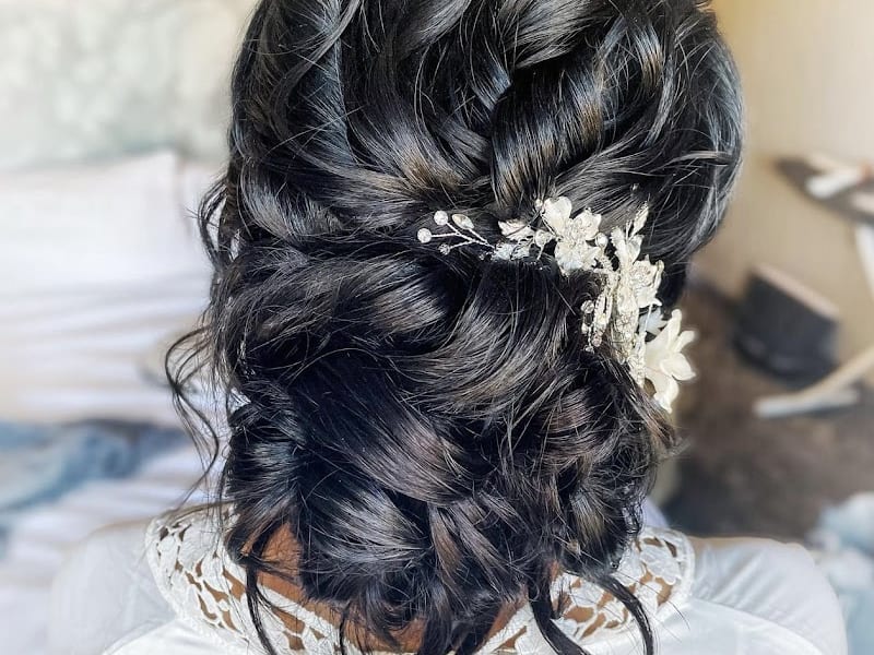 SALON CHEZ HAMZA HAIR & Makeup photo 2