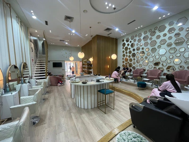 Lavish Beauty Center photo 4