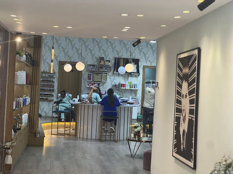Lavish Beauty Center photo 5