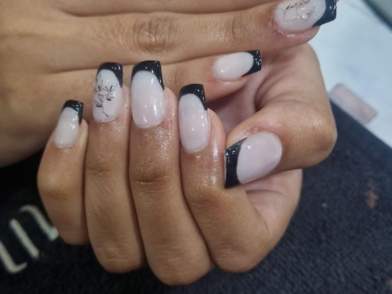 Lavish Beauty Center photo 6