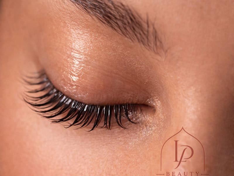 Extensions de cils Marrakech | La Parisienne Beauty Sarah photo 2