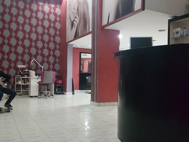 Salon Cham Hair & Makeup marrakech photo 3