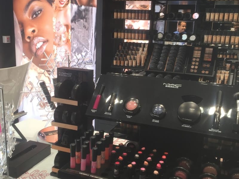 MAC Cosmetics photo 5