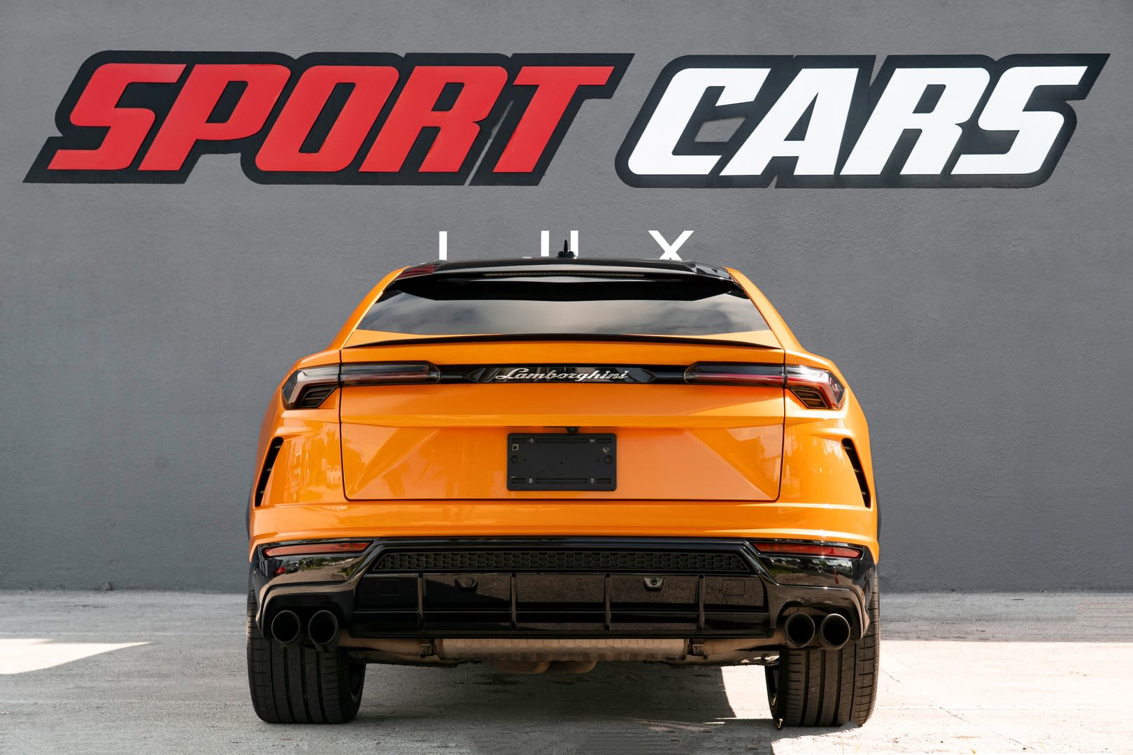 2021 Lamborghini Urus - Thumbnail 8