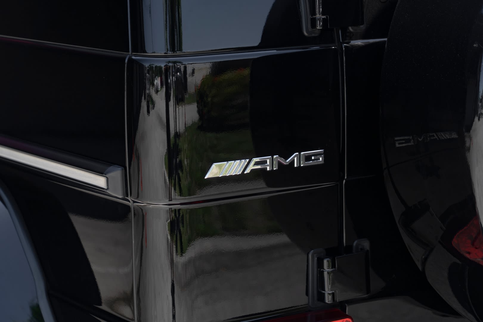 2016 Mercedes-Benz G-Class - Thumbnail 6