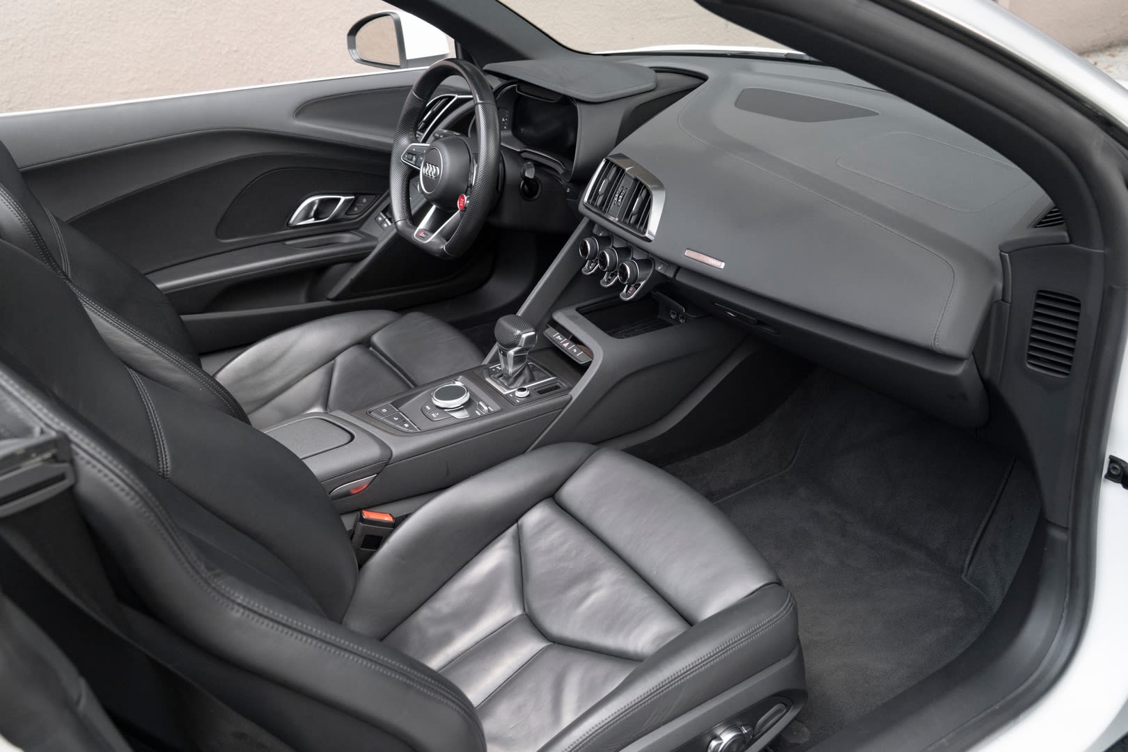2022 Audi R8 - Thumbnail 8