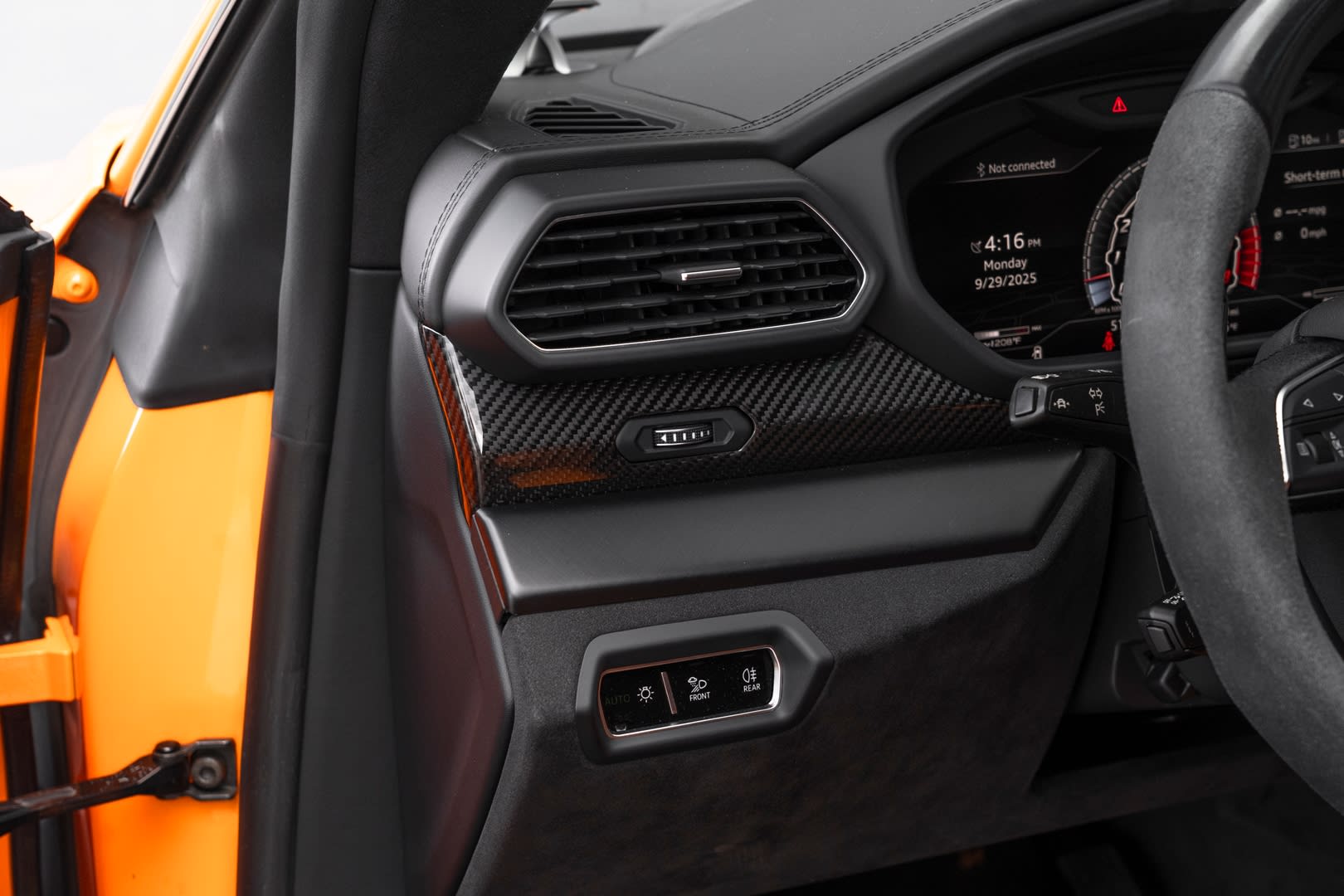 2021 Lamborghini Urus  - Photo 20