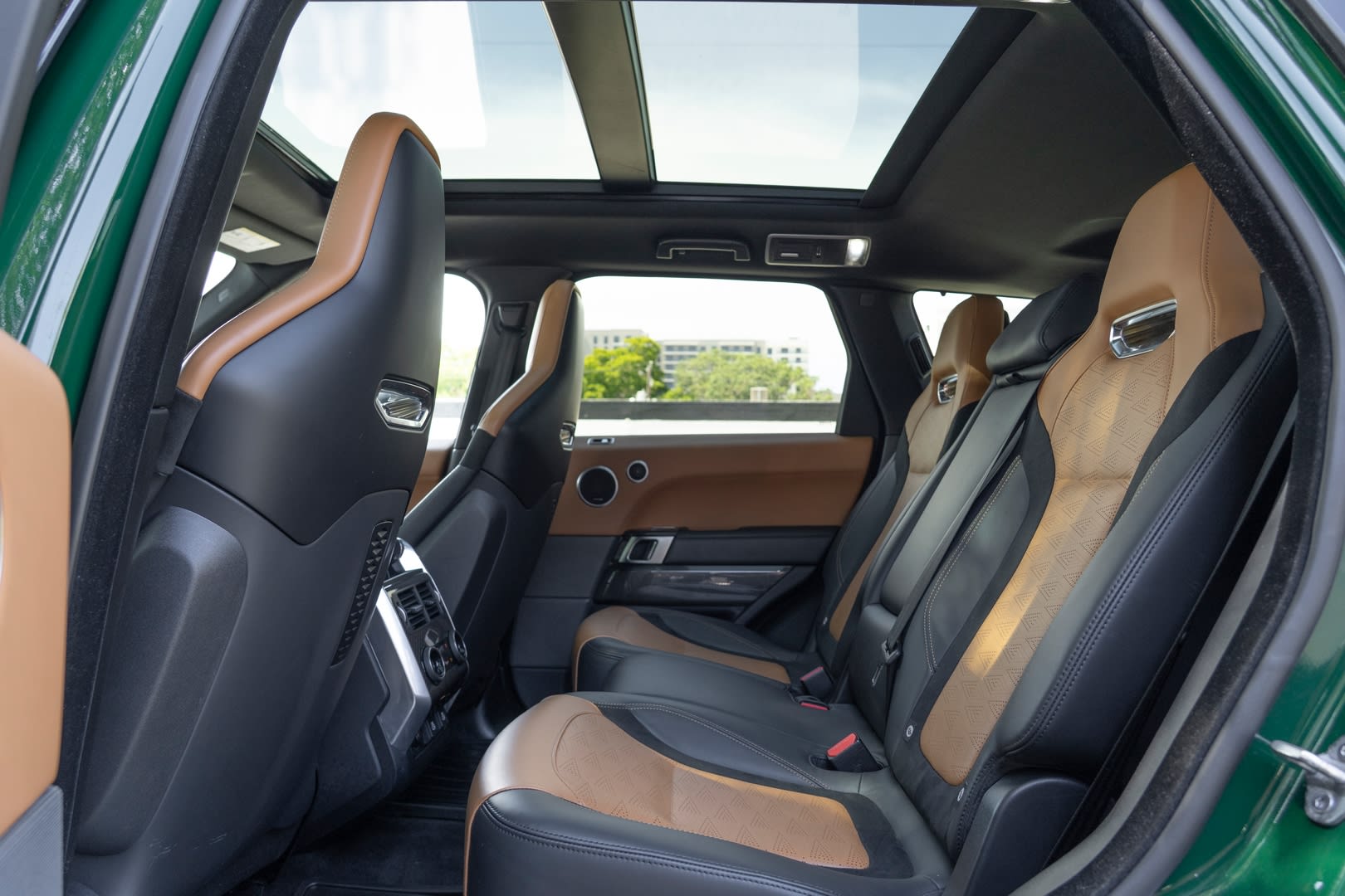 2022 Land Rover Range Rover Sport SVR - Photo 29