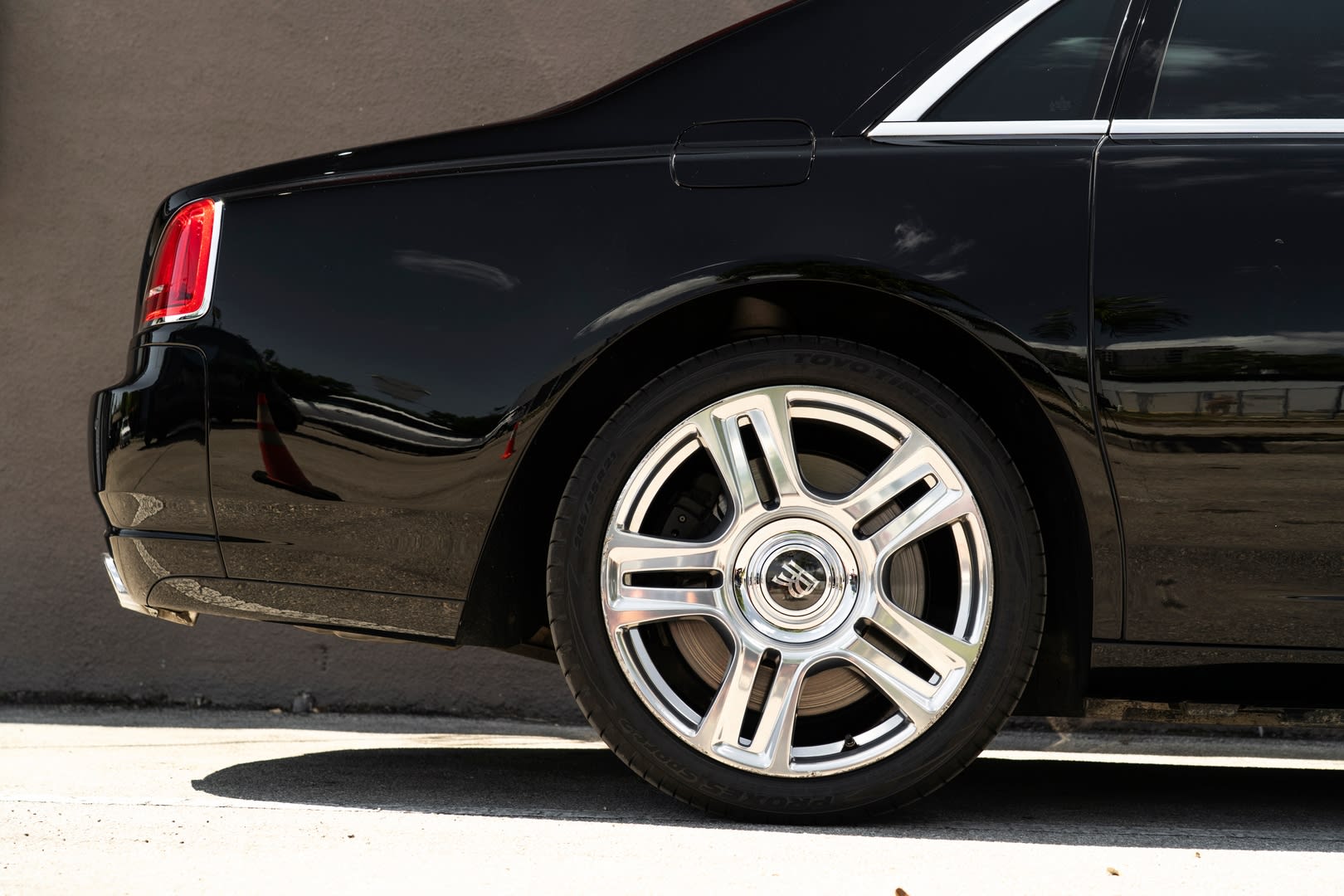2018 Rolls-Royce Ghost Base - Photo 7