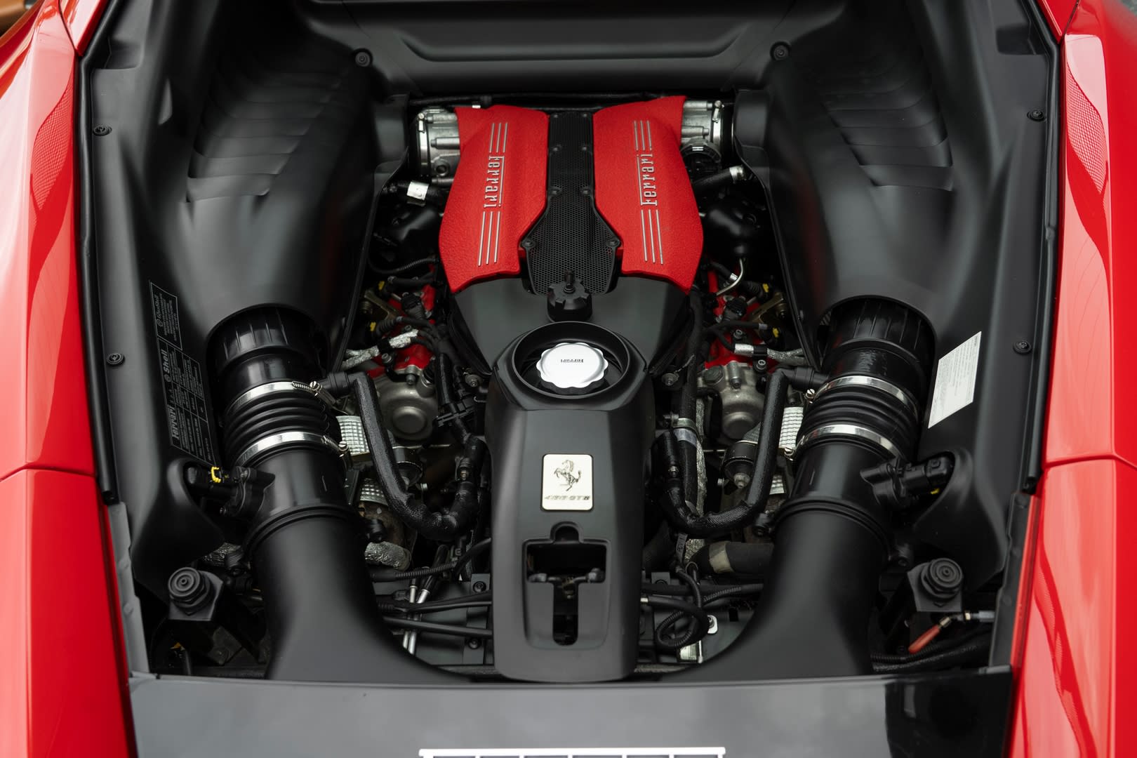 2016 Ferrari 488 GTB Base - Photo 15