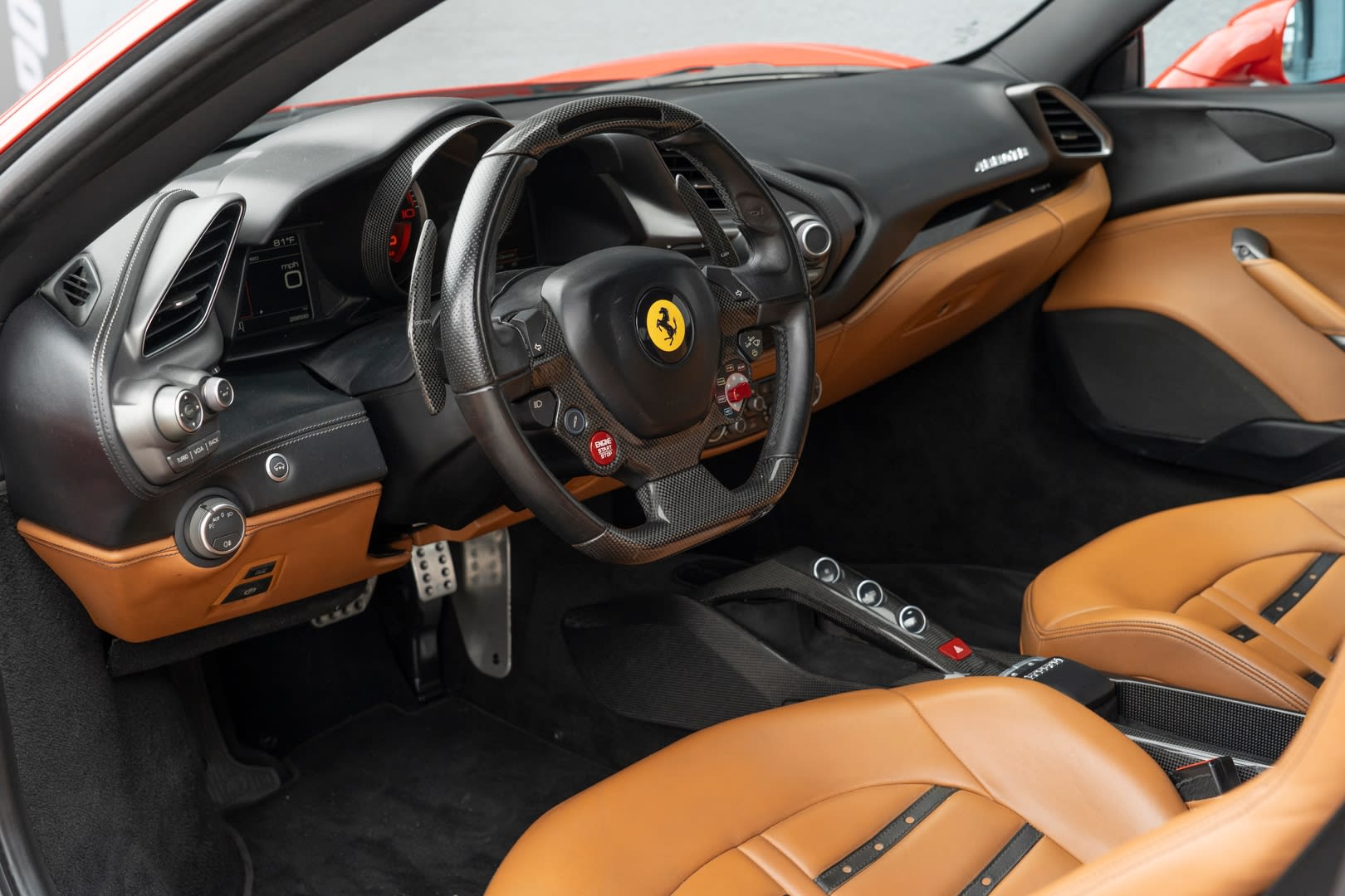 2016 Ferrari 488 GTB Base - Photo 20