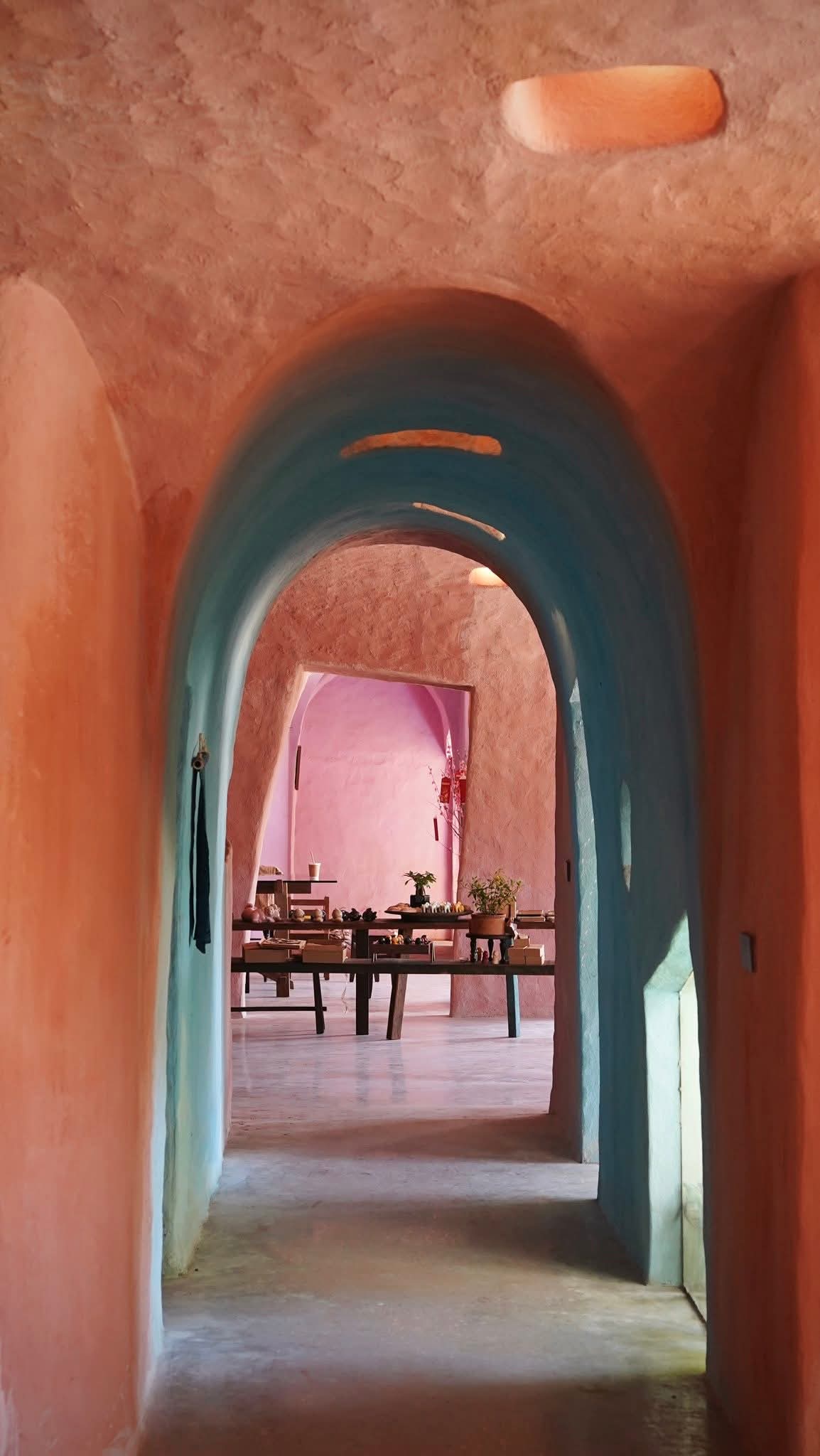 The HangArt gallery 1