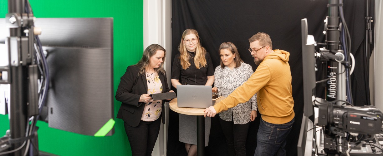 Digitaaliset kanavat ja viestintä