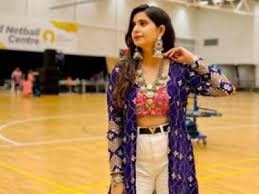 Kinjal Dave Continues to Dominate Gujarati Music Industry with Powerful Stage Presence, Cultural Connect & Massive Fan Following