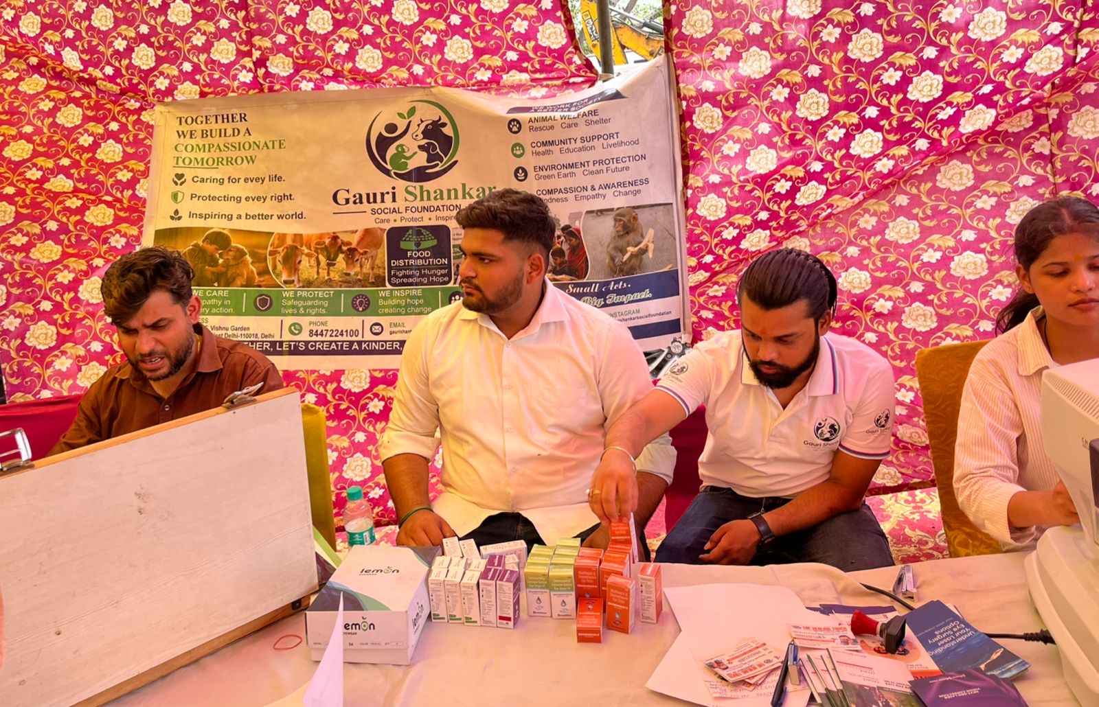 Gauri Shankar Social Foundation Distributes Free Eyeglasses and Eye Drops to 100+ Beneficiaries at Health Check-Up Camp in Hastal, Delhi