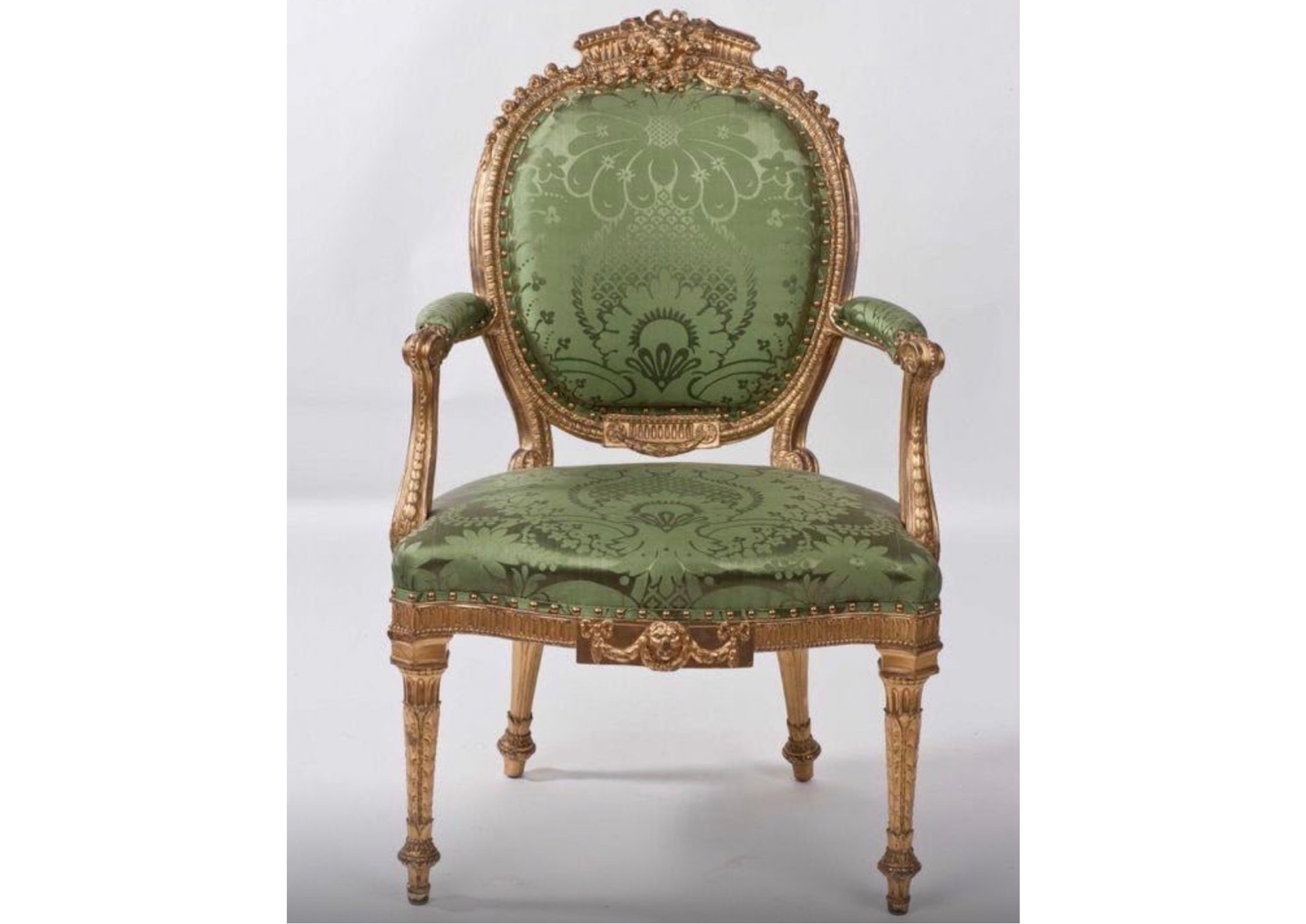 Signi Craft Brings Two Decades of Furniture Expertise to Modern Homes, Hospitality and Events