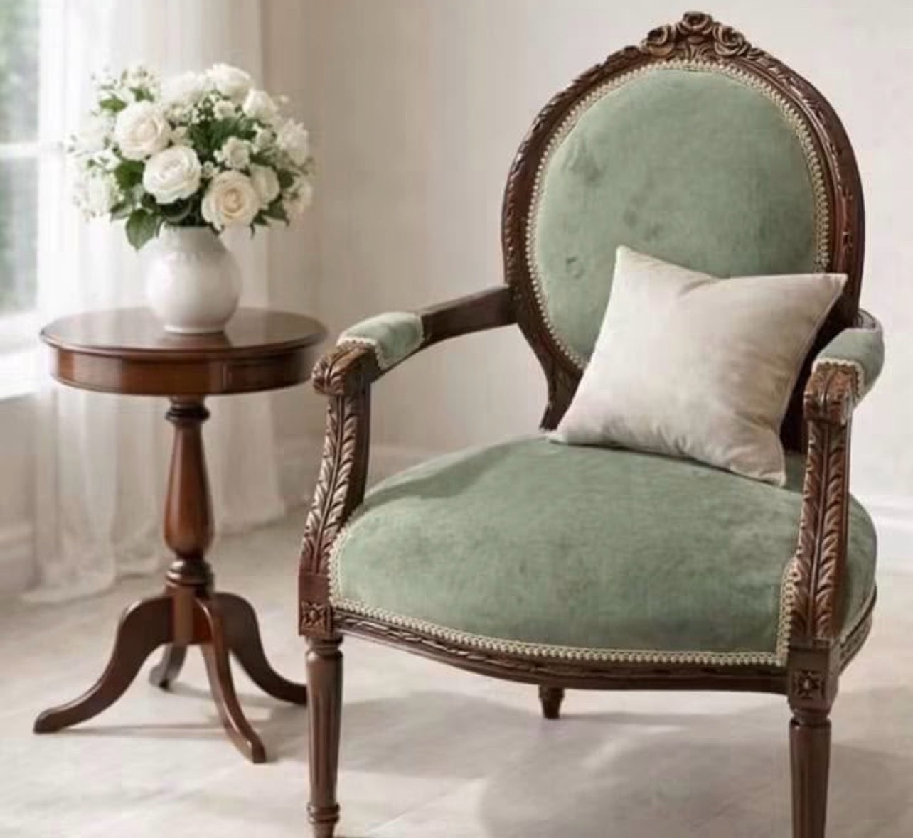 Signi Craft Brings Two Decades of Furniture Expertise to Modern Homes, Hospitality and Events — Detail photograph 1