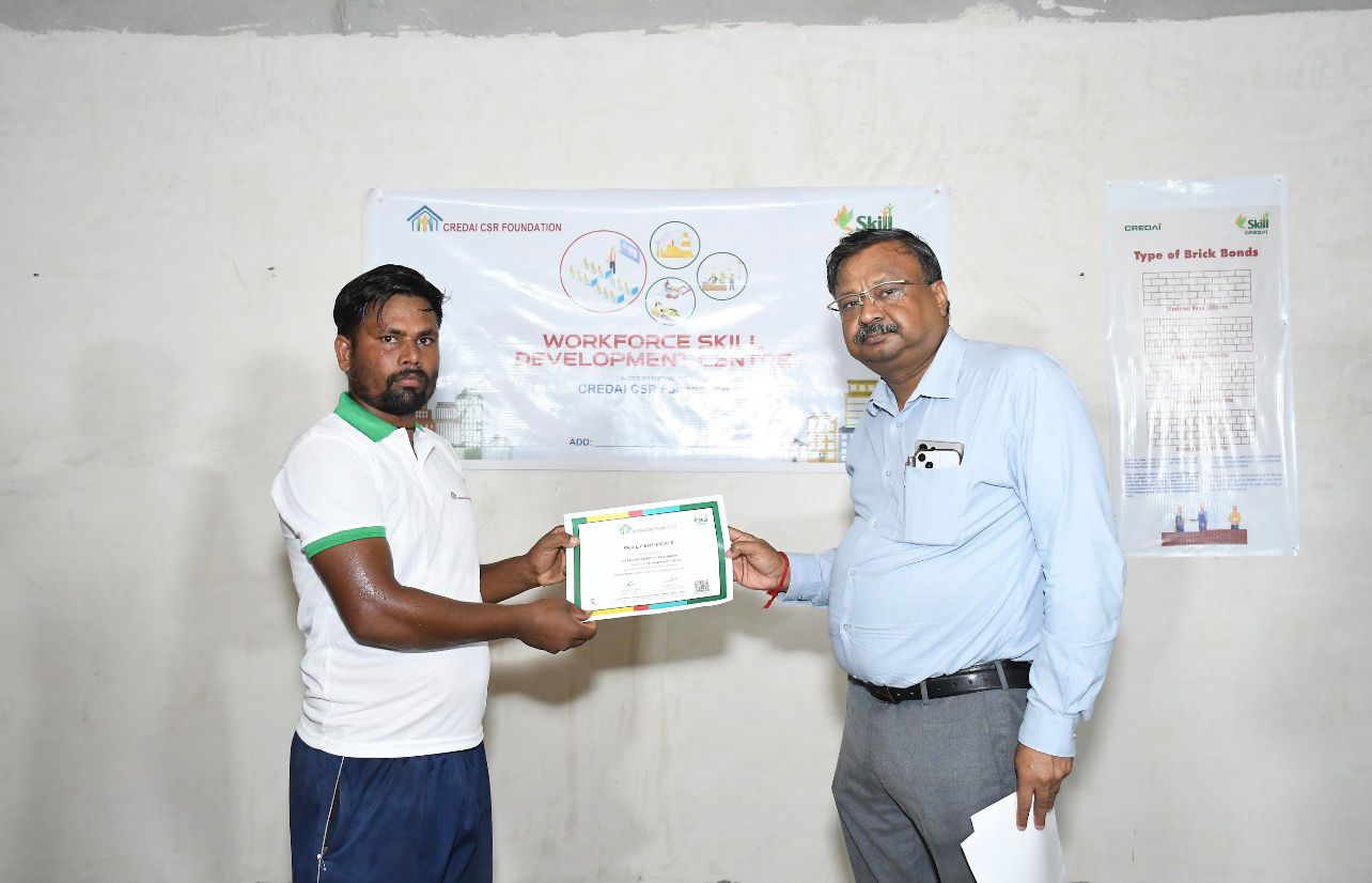 CREDAI CSR Foundation: 15-Day Skill Upgradation Programme Empowers 140+ Construction Workers in Prayagraj