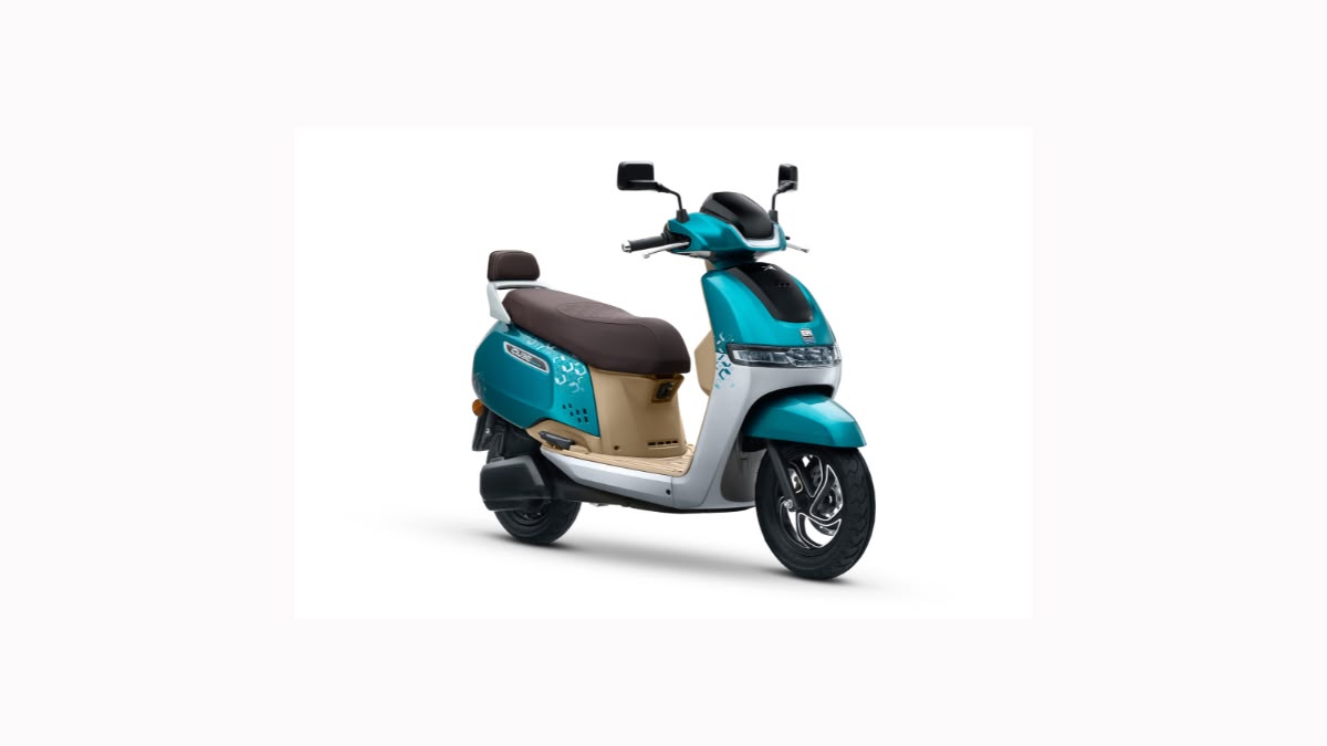 TVS iQube MillionR Edition Sees Strong Demand in Pune With 100+ Deliveries in One Day