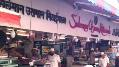 Mumbai FDA Suspends Food Licences of 10 Establishments Over Hygiene Violations, Famous Mithai Shop Among Them